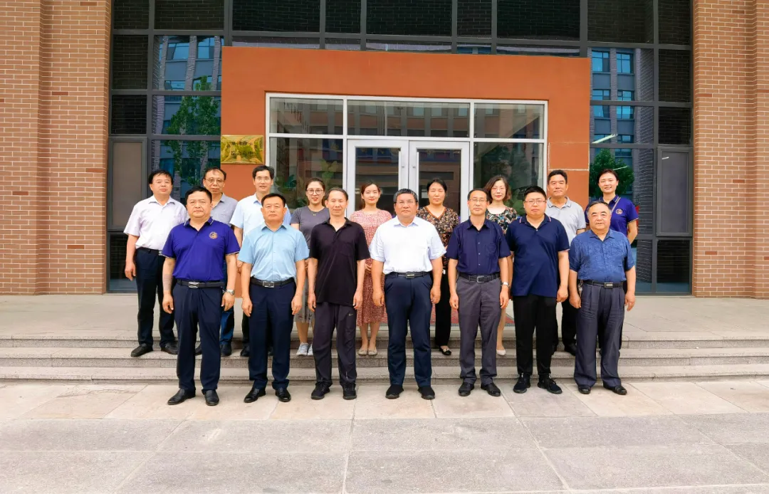 亚洲性夜色九九九久久久